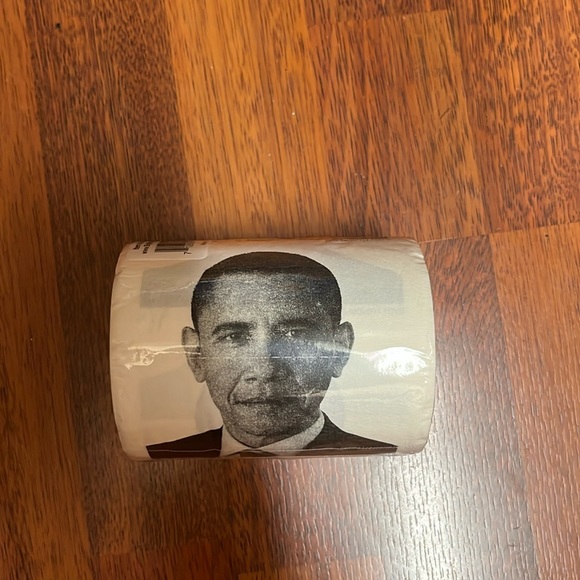 Obama toilet paper. Brand new and still sealed in overwrap. - Picture 2 of 3